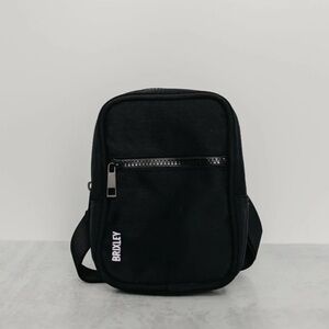 Brixley Jet Crossbody Sling